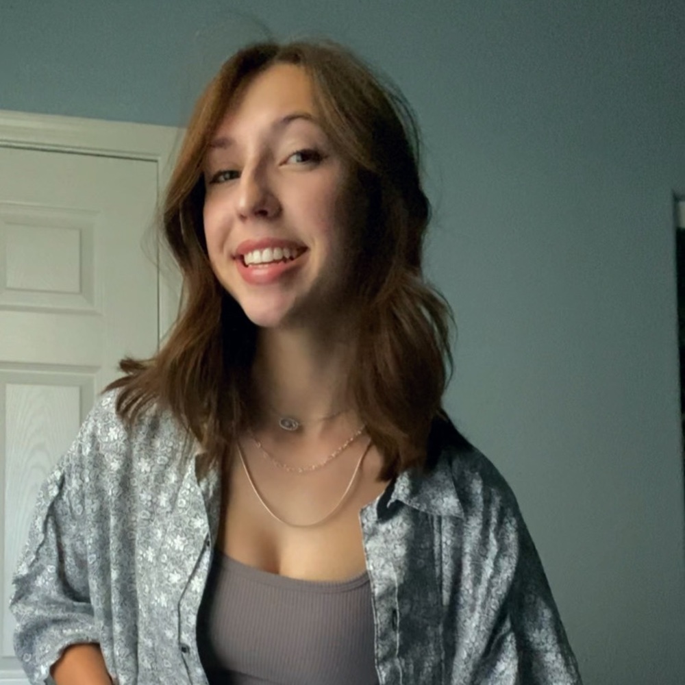 Meet your Posher, Emma